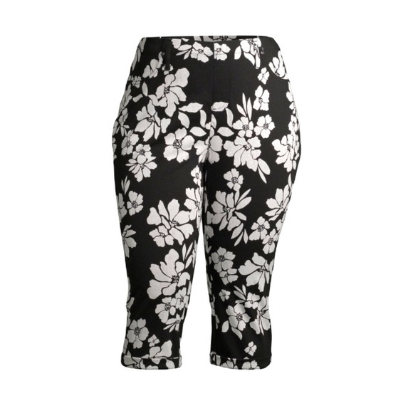 Terra & Sky High Rise Black and White Floral Jeans - Picture 3 of 6